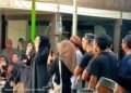 Pelepasan Jenazah Hj. Karmila Istri H. Safri Oleh Andi Ina Kartikasari dan Abustan Andi Bintang