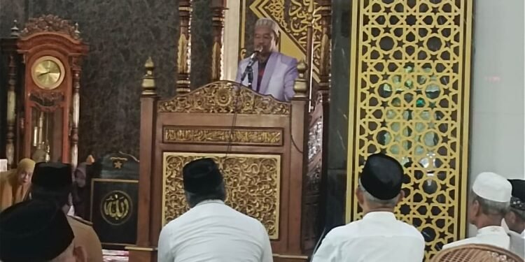 Dr. Ir. Abustan Andi Bintang, MSi., Wakil Bupati Barru Terpilih, Hadir dalam Acara Isra Mi’raj di Masjid Nurul Yaqin Mattirowalie