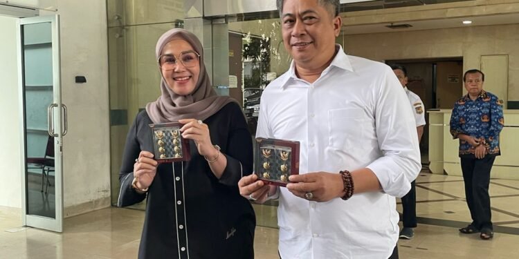 Andi Ina Kartikasari, SH., M.Si. – Dr.Ir. Abustan Andi Bintang, M.Si. Dinyatakan Sehat Setelah Melakukan Pemeriksaan Kesehatan Di Kemendagri dan Siap Dilantik