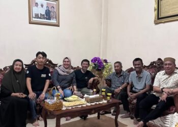 Silaturahim di Kediaman Ketua Tim Pemenangan INIMI Bupati BARRU dan Wakil Bupati BARRU Terpilih Andi Ina Kartikasari, SH., MSi., – Dr.Ir. Abusran Andi Bintang, MSi.