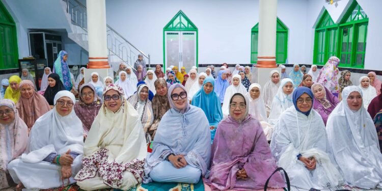 Bupati Barru Safari Ramadhan Di Masjid DURRATUL HAYAT Pasar Baru