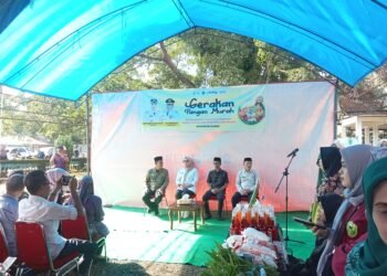 Gerakan Pangan Murah ( GPM ) Kecamatan Pujananting di Hadiri Lansung Bupati Barru Andi Ina Kartika Sari, SH., M.Si.