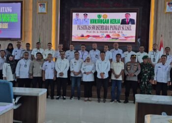 Bupati Barru Bersama Wakil Bupati Menerima Kepala Badan Perakitan dan Modernisasi Pertanian Kementerian Pertanian