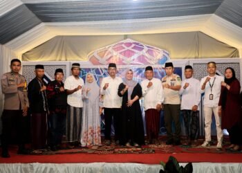 Bupati Barru Andi Ina Kartika Sari, SH., M.Si.,  Membuka Dengan Resmi Festival Ramadhan di Desa Galung