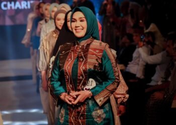 Trendhijab Preloved for Charity Bupati Barru Andi Ina Kartika Sari, SH., M.Si., Ikut Berpartisipasi