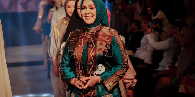 Trendhijab Preloved for Charity Bupati Barru Andi Ina Kartika Sari, SH., M.Si., Ikut Berpartisipasi