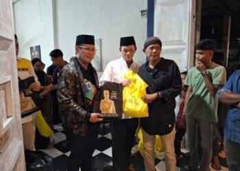Andi Abd Waris Halid di Sambut Oleh Ilham Iskandar, SE, Dalam Rangka Silaturahmi Dengan Masyarakat