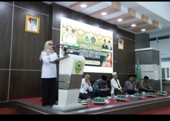 Bupati Barru Andi Ina Kartika Sari, SH., M.Si., Buka Bimbingan Manasik Haji di Baruga Singkeru Adae, Tahun 2025