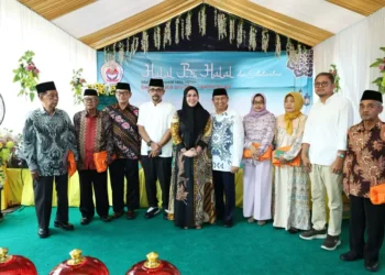 Bupati Barru Andi Ina Kartika Sari, SH., M.Si., Hadir Dalam Acara Halal Bihalal Ikatan Alumni SMPN 5 Barru ( IKA Spadel )