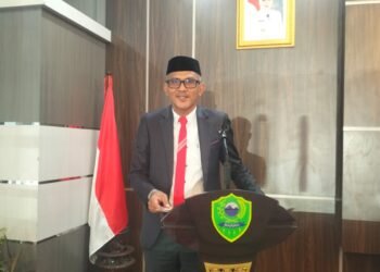 H. Muhammad Rustam Saleh Resmi Menjabat sebagai Kepala Pasar Takkalasi, Terima SK di Baruga Singkeru Adae