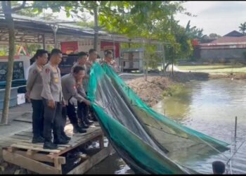 20 Ribu Ekor Bibit Ikan Nila Di Lepas Kapolda Sulsel, Demi Mendukung Program Ketahanan Pangan