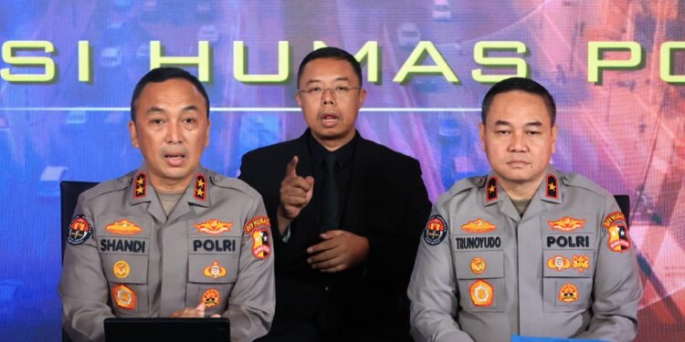 Kadiv Humas Polri Ajak Masyarakat, Tak Ragu Laporkan Aksi Premanisme Melalui Call Center Maupun WA Aduan