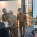 Bupati Andi Ina Kartika Sari, SH., M.Si., dan Wakil Bupati Barru Dr.Ir. Abustan Andi Bintang, M.Si., Serahkan Bibit Jagung Secara Simbolis ke Petani