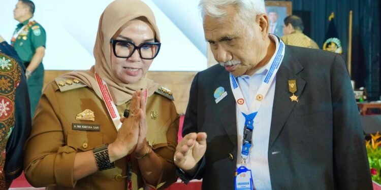 Bupati Barru Andi Ina Kartika Sari, SH., M.Si.,  Menghadiri Sarasehan Sebagai Wujud Komitmen Daerah Dalam Menanamkan Nilai-Nilai Pancasila Di Tengah Masyarakat