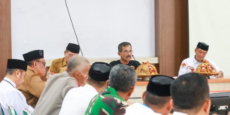 Pj. Sekda Barru, Abu Bakar, S.Sos., M.Si., Pimpin Acara PHBI Barru Gelar Rakor Persiapan Idul Adha 1446 H