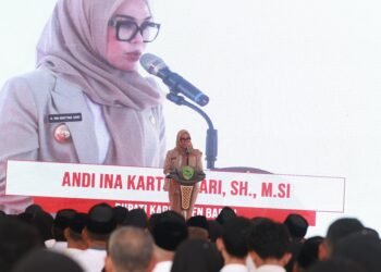 Bupati Didampingi Wakil Bupati Barru Melantik Pengurus dan Pengawas Koperasi Desa/Kelurahan Merah Putih Se-Kabupaten Barru