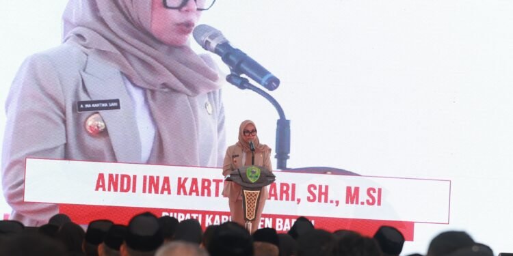 Bupati Didampingi Wakil Bupati Barru Melantik Pengurus dan Pengawas Koperasi Desa/Kelurahan Merah Putih Se-Kabupaten Barru