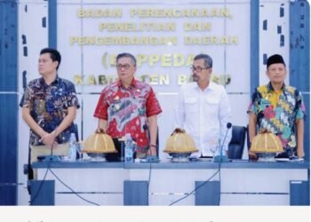 Rakor Penanggulangan Kemiskinan dan Stunting, Wakil Bupati Barru Tekankan Kolaborasi Lintas Sektor