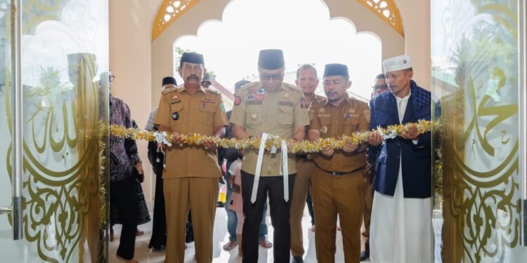 Peresmian Masjid Nurul Abrar Berarue Desa Pancana, Wakil Bupati Barru: Masjid Adalah Pusat Peradaban Umat