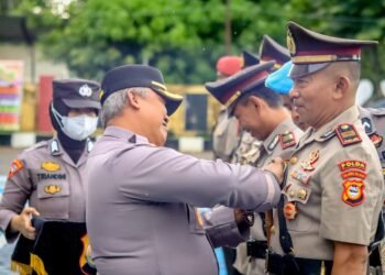 Kepolisian Resor Barru Gelar Upacara Serah Terima Jabatan Oleh Kapolres Barru AKBP Dodik Susianto, S.IK.