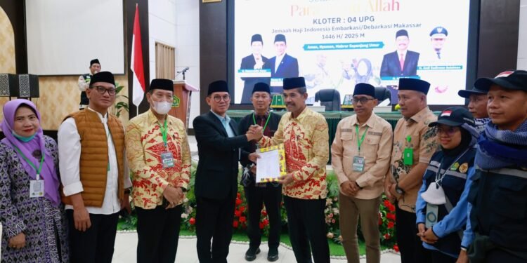 Pemerintah Kabupaten Barru Sambut Kepulangan 177 Jamaah Haji Kloter 4 di Makassar