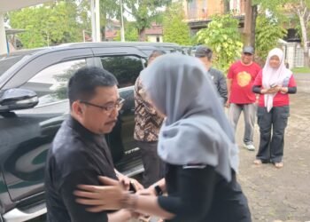 Bupati Barru, Pj. Sekda Barru Ngopi Santai Bersama Bupati Majene di Homestay Hana Syech Yusuf