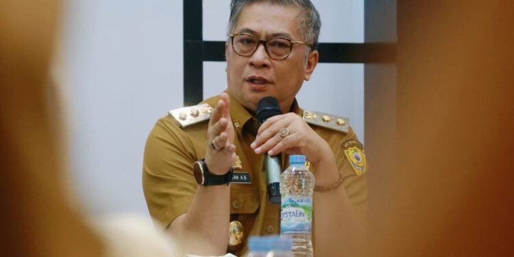 Wakil Bupati Barru Dr. Ir. Abustan Andi Bintang, M.Si., Membuka Pelatihan Perlindungan Anak, Dorong Penguatan Sistem dan Kolaborasi