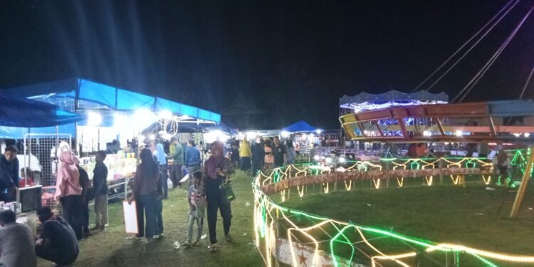 Coppeng-Coppeng Desa Pancana Kembali Hidupkan Wahana Hiburan “Hoya-Hoya”, Meriahkan Malam Warga dan Dukung UMKM Lokal