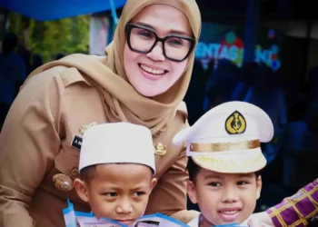 Bunda PAUD Kabupaten Barru, Andi Ina Kartika Sari, SH., M.Si., menghadiri acara Pentas Seni Akhir Tahun Pelajaran 2024–2025  RA Al-Ikhlas Barru