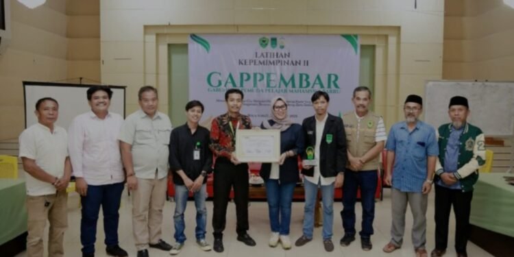 Bupati Barru Andi Ina Kartika Sari, SH., M.Si., Menjadi Pemateri dalam Kegiatan Latihan Kepemimpinan di Bola Sobae