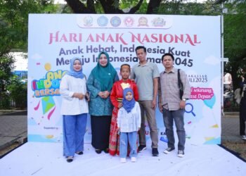 Market Day HAN 2025 Tingkat Provinsi Sulsel Ketua TP PKK Barru Hadir Mengedukasi Kemanpuan Anak-Anak