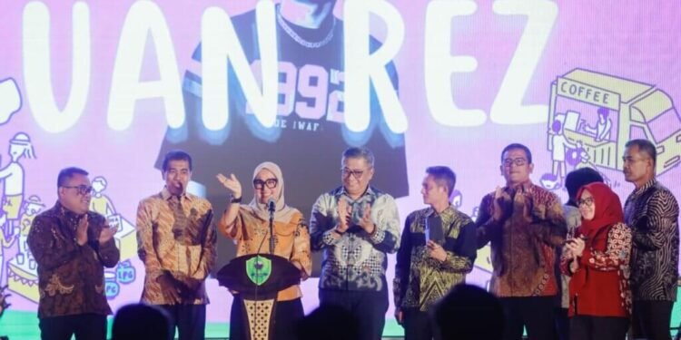 Meriahkan HUT RI ke-80, Bupati Bersama Wakil Bupati Barru, Ivent Pesta Rasa 2025 Jadi Daya Tarik Tersendiri