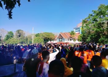 Semarak Peringatan HUT RI ke-80, Pemkab Barru Gelar Lomba  Olahraga Tradisional Antar Organisasi Perangkat Daerah (OPD)