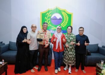 Audiens Panitia Merdeka Tour D’Barru 2025 Dengan Bupati Barru Bersama Wakil Bupati Barru