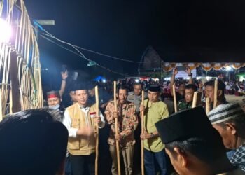 Bupati Barru Diwakili Oleh Kadis Pertanian Hadiri Semarak Budaya Mappadendang di Dusun Matajang