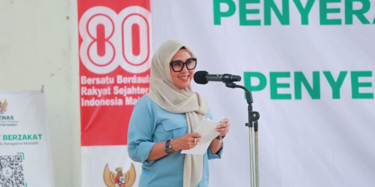 Bupati Barru Pemberian Insentif Diharapkan Dapat Menambah Motivasi Guru MDTA Dalam Melaksanakan Tugas dan Tanggung Jawab Mereka