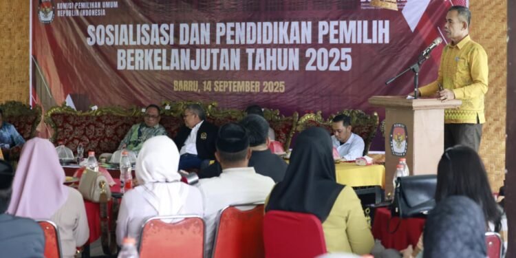 Pj. Sekda Barru, Abu Bakar, S.Sos., M.Si., Menghadiri Acara Sosialisasi dan Pendidikan Pemilih Berkelanjutan