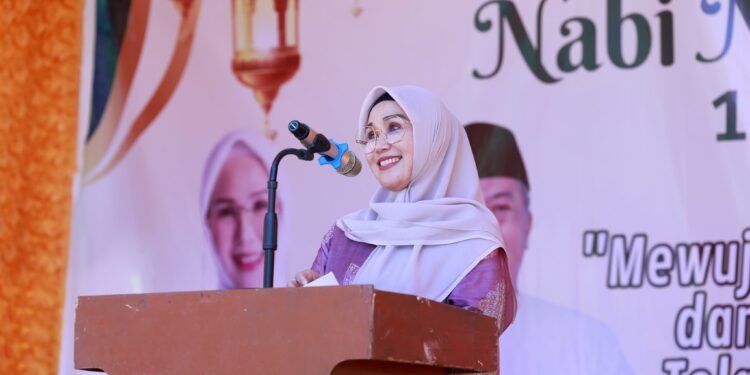 Bupati Barru, Menghadiri Peringatan Maulid Nabi Muhammad SAW, Digelar Oleh Jajaran Satuan Guru dan Tenaga Kependidikan se-Kecamatan Barru