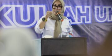 Bupati Barru Andi Ina Kartika Sari, SH., M.Si., Berbagi Wawasan dan Pengalamannya Serta Memberikan Motivasi Kepada Para Mahasiswa