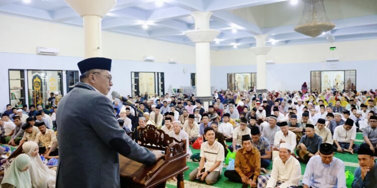 Peringatan Maulid, Wakil Bupati Barru Dr. Ir. Abustan Andi Bintang, M.Ai., Menekankan Pentingnya Zakat Sebagai Penyuci Rezeki