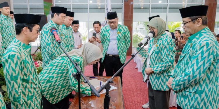 Bupati Barru, Andi Ina Kartika Sari, S.H., M.Si., Resmi Dilantik Sebagai Ketua Ikatan Cendekiawan Muslim se-Indonesia (ICMI) Kabupaten Barru