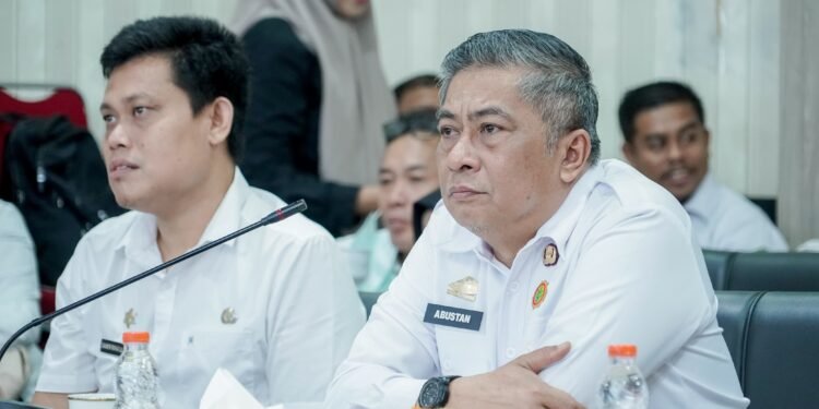 Monitoring dan Evaluasi (Monev) Percepatan Penuntasan Tuberkulosis (TBC), di Ikuti Wakil Bupati Barru, Dr. Ir. Abustan Andi Bintang, M.Si.