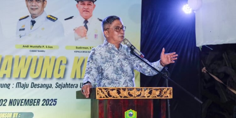 Mewakil Bupati Barru, Wakil Bupati Barru, Menghadiri Puncak peringatan Hari Ulang Tahun (HUT) ke-33 Desa Siawung