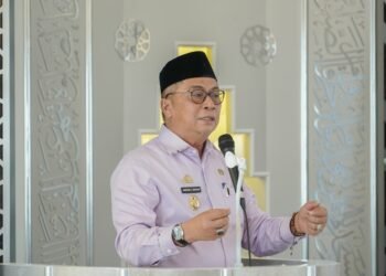 Wakil Bupati Barru, Dr. Ir. Abustan Andi Bintang, M.Si., Melaksanakan Shalat Jumat Perdana di Masjid Baiturrahman H. Lawe Zam Zam Center