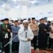 Kapolres AKBP Ananda Fauzi Harahap, S.I.K., M.H., Serta Pejabat Utama dan Para Personel Polres Barru, Laksanakan  Sholat Gaib