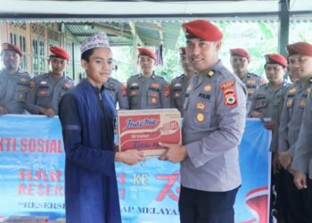Memperingati HUT Reserse Polri, Sat Reskrim Polres Barru, Menggelar Bakti Sosial di Panti Asuhan dan Pondok Qur’an Ar-Rasyid Desa Garessi