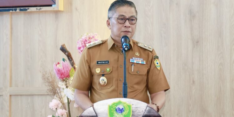 Rakor Kepegawaian Wakil Bupati Barru, Menekankan Pentingnya Implementasi Core Values ASN “BerAKHLAK”