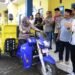 Penyerahan Sepeda Motor Pengangkut Sampah Bantuan Program Corporate Social Responsibility (CSR) Bank BRI BO Barru, Oleh Bupati Barru