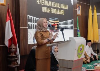 Kepulangan jamaah Umroh Kabupaten Barru, Disambut Oleh Bupati Barru, Bersama Wakil Bupati Barru