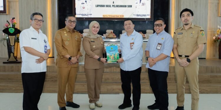 Pemkab Barru, Penghargaan Top 5 Inovasi Pelayanan Publik Sekaligus Penyampaian Laporan Hasil Survei Kepuasan Masyarakat (SKM) Tahun 2025